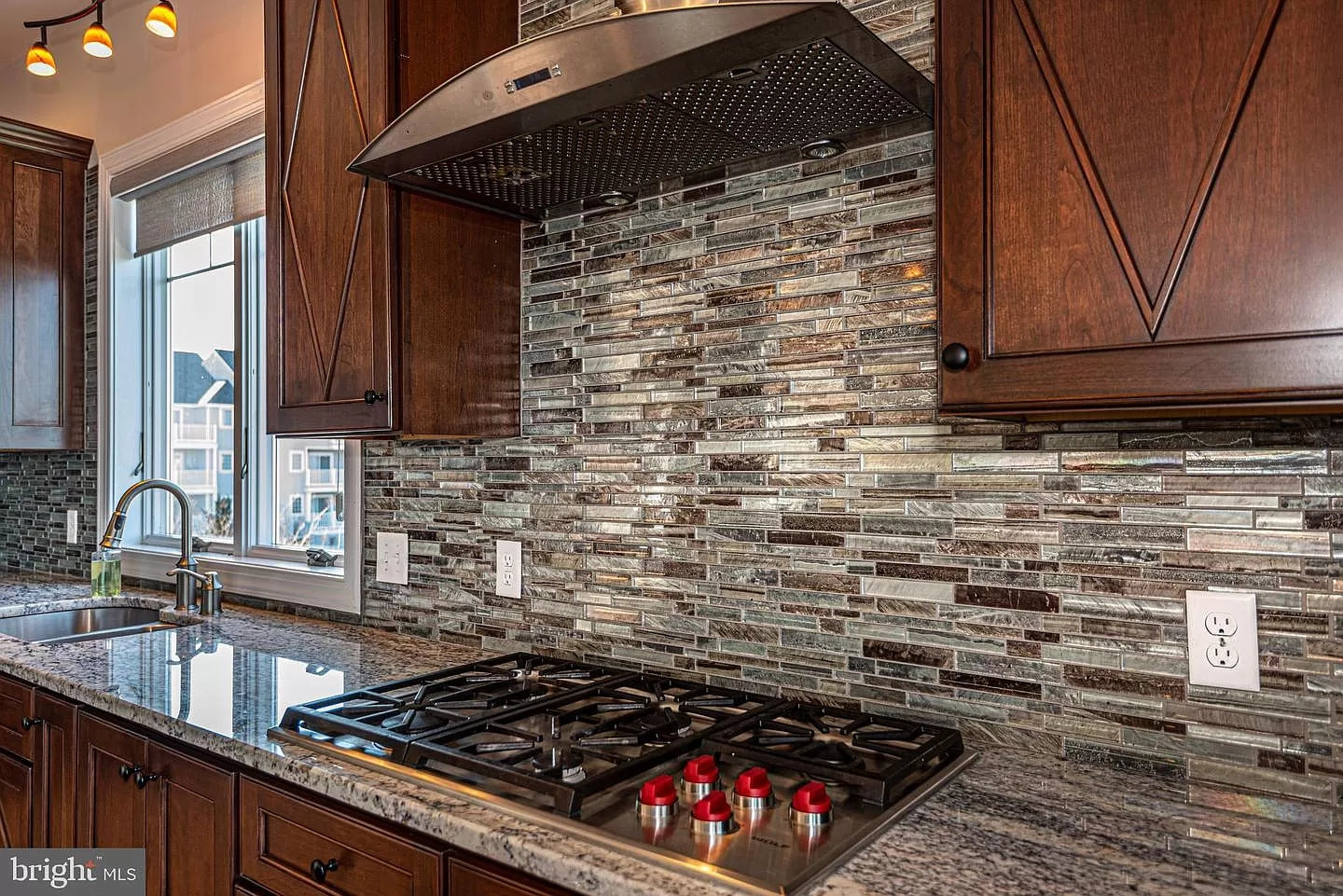 BACKSPLASH MOLD PACKAGE FOR CONTRACTORS