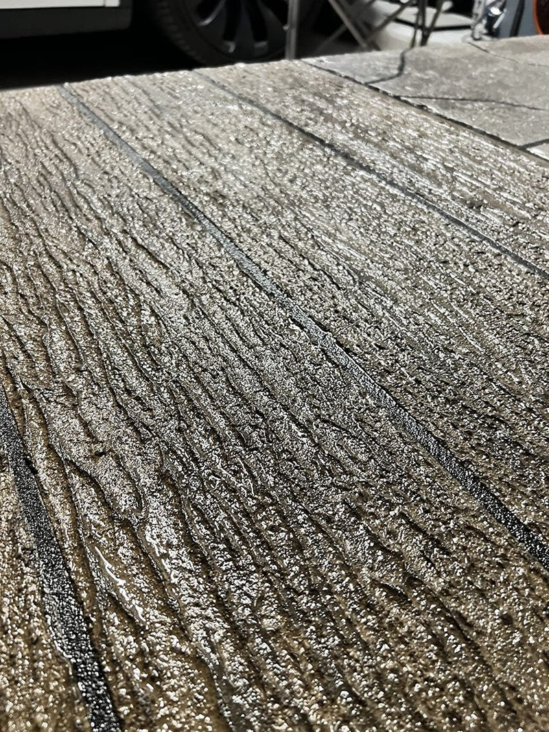 Shimmering Wood-Grain Finish finished with SBC